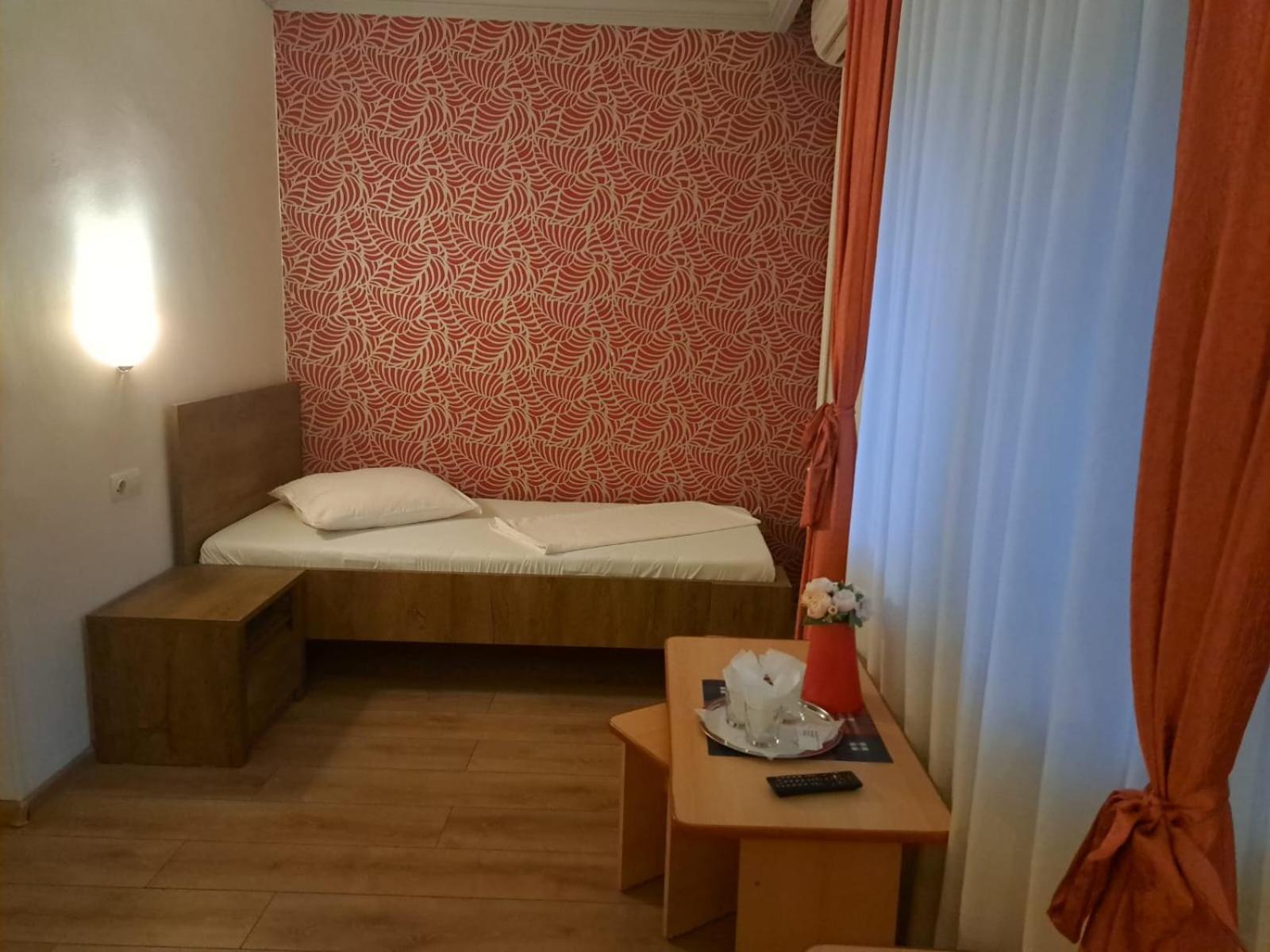 Guesthouse Magic Băile Herculane Eksteriør billede