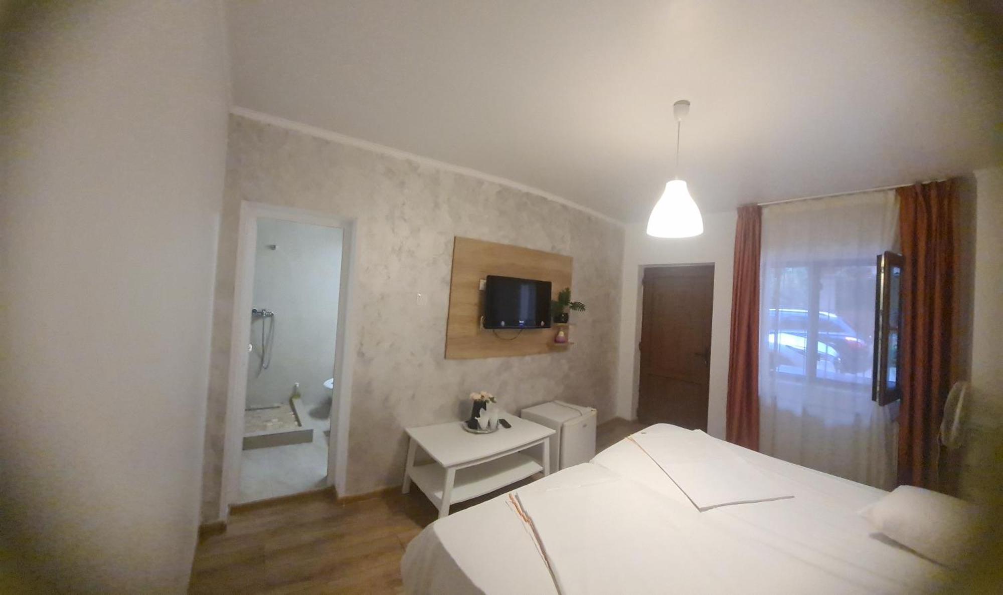Guesthouse Magic Băile Herculane Eksteriør billede