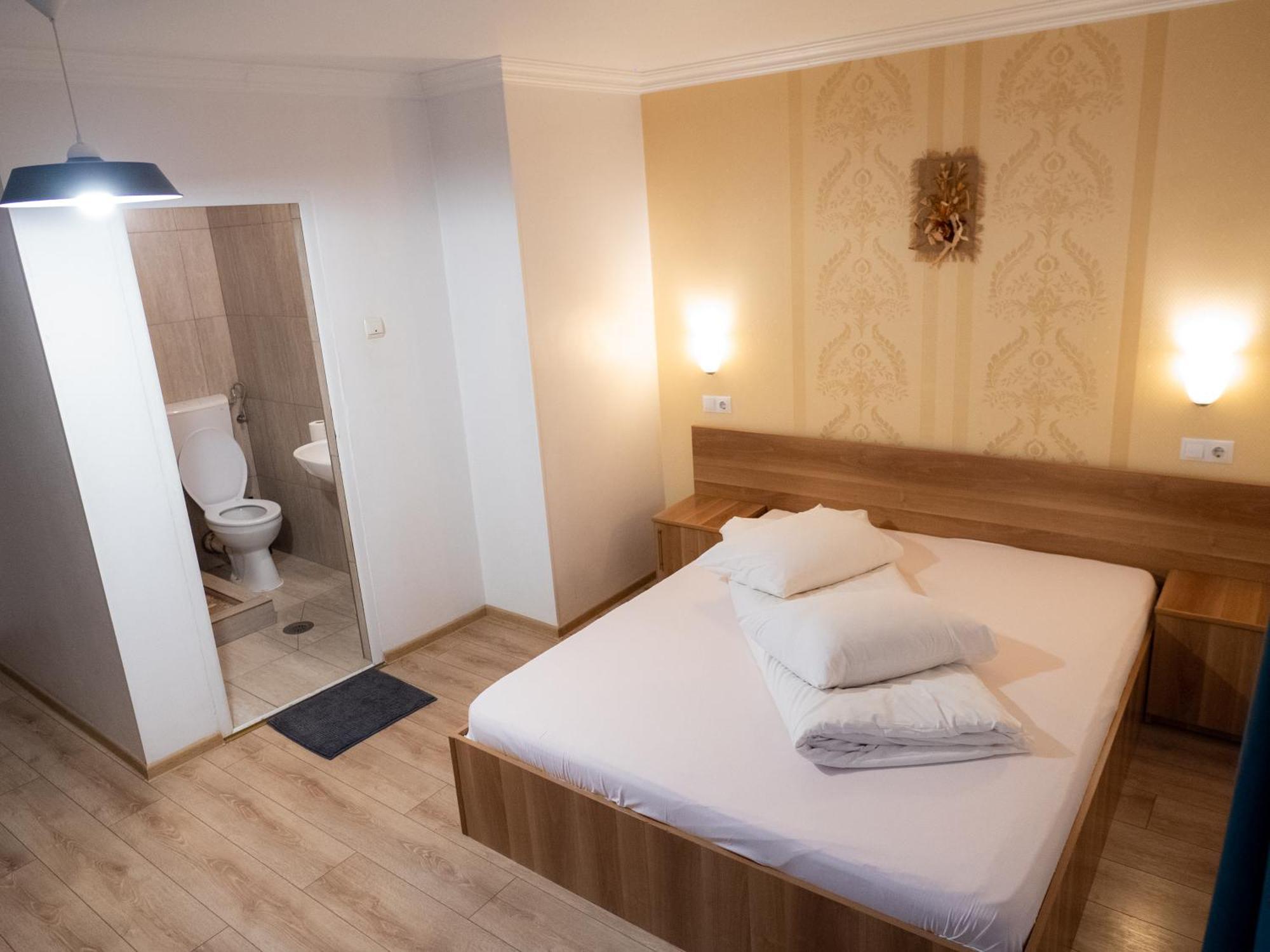 Guesthouse Magic Băile Herculane Eksteriør billede